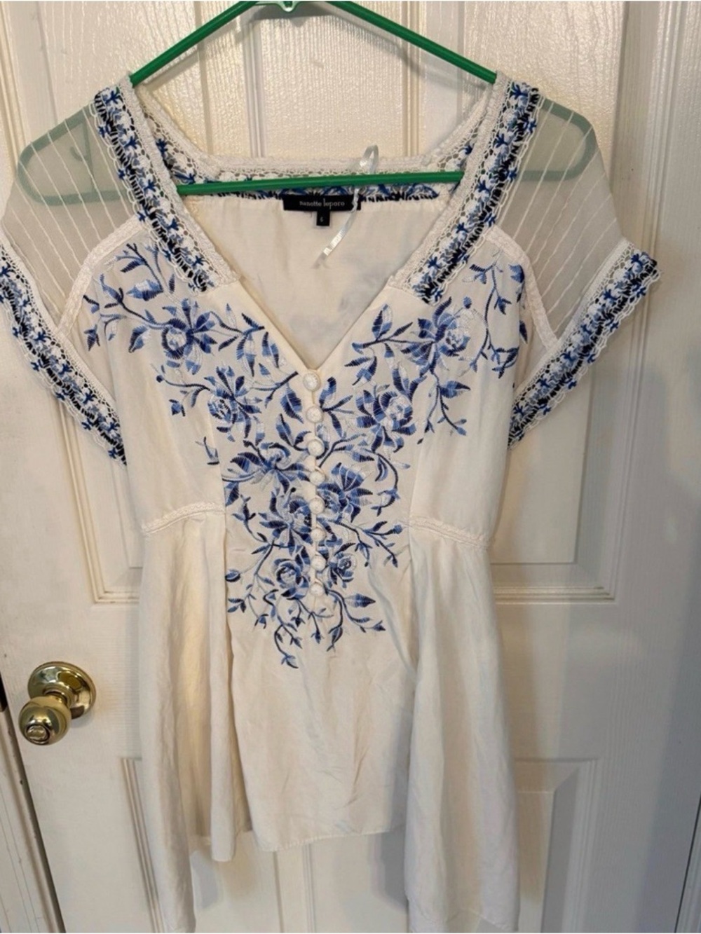 Nanette Lepore women’s size 6white and blue embroidery sheer Silk blend Top